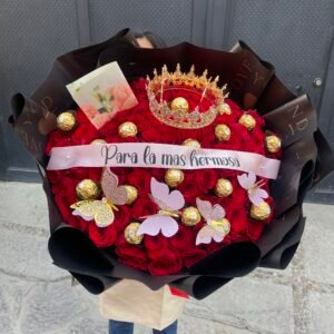 Ramo de 100 rosas con chocolates