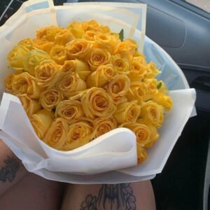Ramo de 100 rosas amarillas