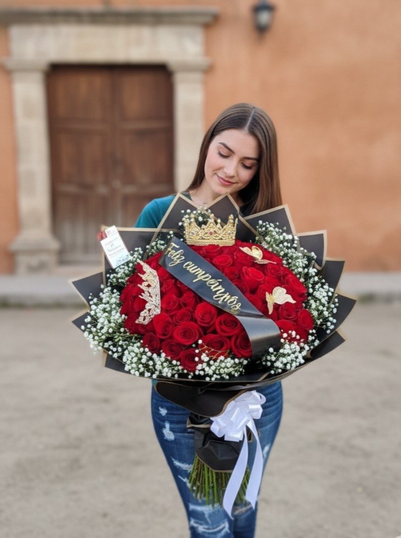 Ramo de 100 rosas - Image 9